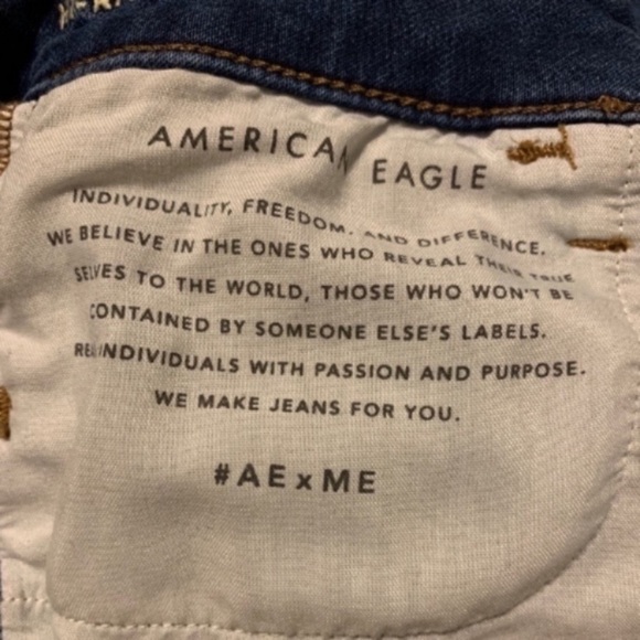 American Eagle Hi-Rise Jegging. - Picture 7 of 11